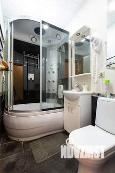 Дом 1300м², 3-этажный, посуточно,