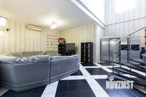 Дом 1300м², 3-этажный, посуточно,