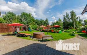 Дом 1316м², 3-этажный, посуточно,