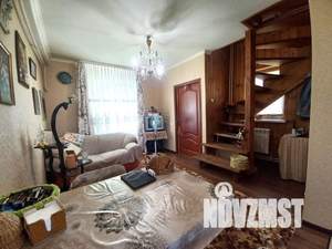 Дом 102м², 2-этажный, участок 11 сот.