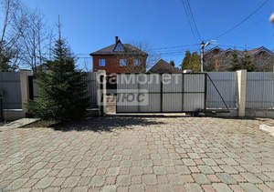 Дом 300м², 3-этажный, участок 10 сот.