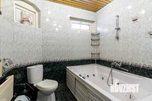 Дом 308м², 2-этажный, участок 10 сот.