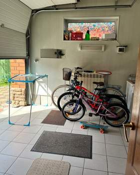 Дом 250м², 3-этажный, участок 7 сот.