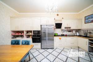 Коттедж 296м², 2-этажный, участок 11 сот.