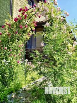 Дом 140м², 2-этажный, участок 11 сот.