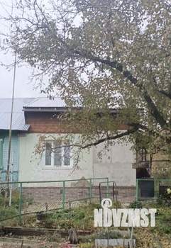 Дом 70м², 2-этажный, участок 6 сот.