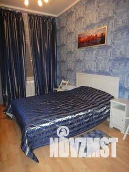 Дом 1800м&sup2;, 3-этажный, посуточно, 