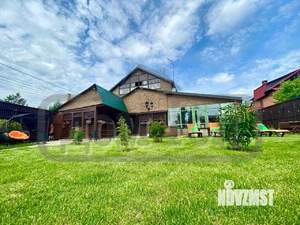 Дом 1300м&sup2;, 2-этажный, посуточно, 