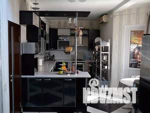 Дом 1800м&sup2;, 3-этажный, посуточно, 