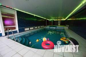 Дом 1251м², 3-этажный, посуточно, 