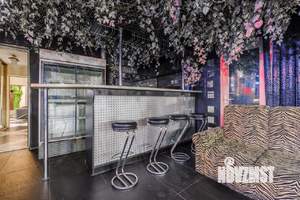 Дом 1800м&sup2;, 2-этажный, посуточно, 