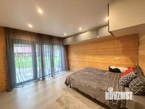 Коттедж 150м&sup2;, 1-этажный, на длительный срок, 