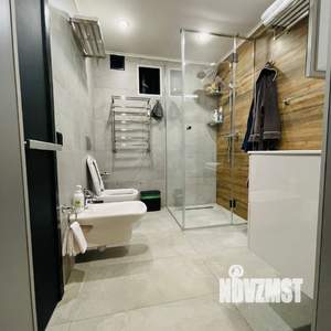 Коттедж 130м&sup2;, 2-этажный, на длительный срок, 