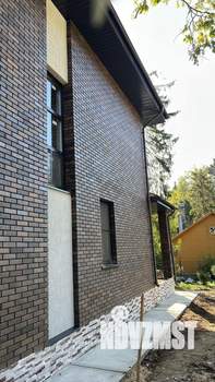 Дом 230м&sup2;, 2-этажный, участок 8 сот.  