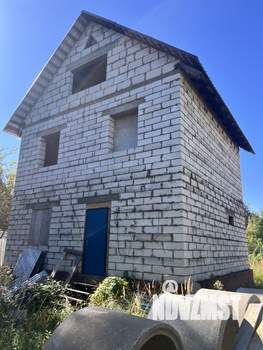 Дом 141м², 2-этажный, участок 10 сот.  