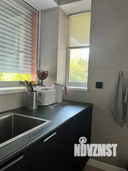 Коттедж 250м², 3-этажный, участок 7 сот.  