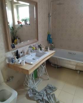 Дом 245м², 3-этажный, участок 6 сот.  