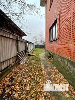 Дом 683м², 3-этажный, участок 1200 сот.  