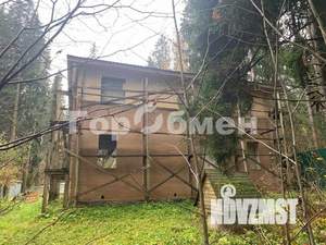 Дом 390м&sup2;, 3-этажный, участок 12 сот.  