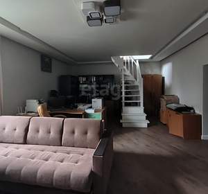 Дом 151м², 2-этажный, участок 8 сот.  
