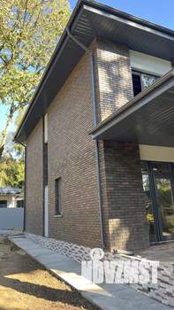 Дом 230м&sup2;, 2-этажный, участок 8 сот.  