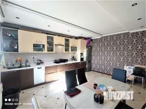Дом 142м², 2-этажный, участок 4 сот.  