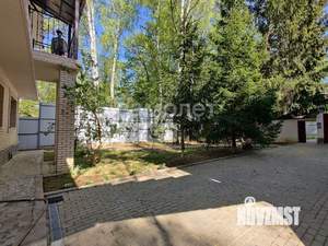 Дом 210м², 2-этажный, участок 20 сот.  