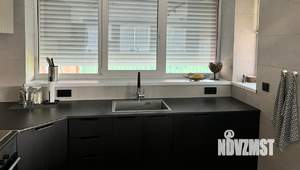 Коттедж 250м², 3-этажный, участок 7 сот.  