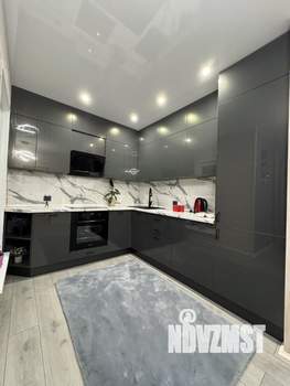 Коттедж 175м&sup2;, 2-этажный, участок 5 сот.  