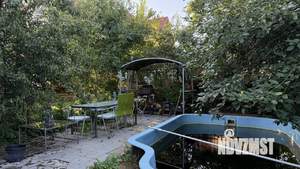 Дом 280м&sup2;, 3-этажный, участок 6 сот.  