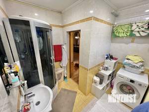 Дом 219м², 2-этажный, участок 12 сот.  