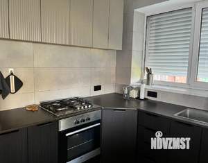 Коттедж 250м&sup2;, 3-этажный, участок 7 сот.  