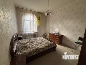 Дом 294м², 3-этажный, участок 12 сот.  