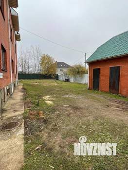 Дом 683м², 3-этажный, участок 1200 сот.  