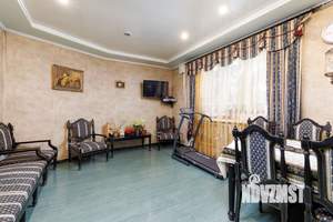 Дом 308м², 2-этажный, участок 10 сот.  