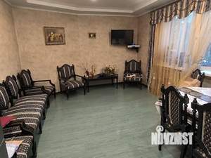 Коттедж 307м², 3-этажный, участок 10 сот.  