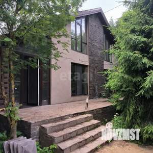 Дом 151м², 2-этажный, участок 8 сот.  