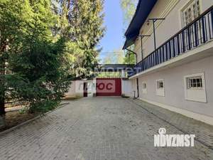 Дом 210м², 2-этажный, участок 20 сот.  