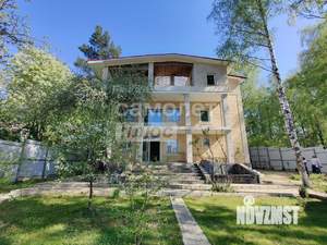 Дом 210м², 2-этажный, участок 20 сот.  