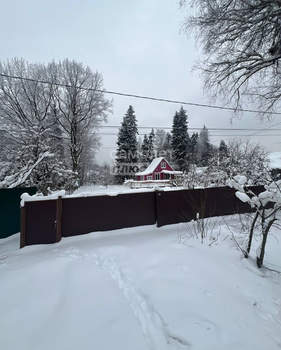 Дом 50м&sup2;, 2-этажный, участок 8 сот.  