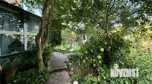 Дом 280м&sup2;, 3-этажный, участок 6 сот.  