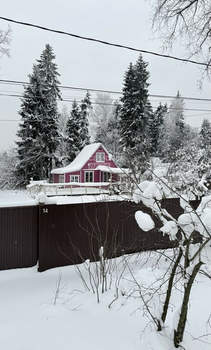 Дом 50м&sup2;, 2-этажный, участок 8 сот.  