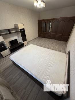 1-к квартира, на длительный срок, 40м2, 5/17 этаж