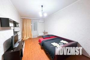 1-к квартира, посуточно, 38м2, 17/17 этаж