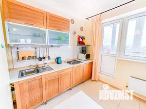 1-к квартира, посуточно, 58м2, 1/1 этаж