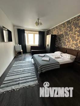 2-к квартира, посуточно, 65м2, 7/17 этаж