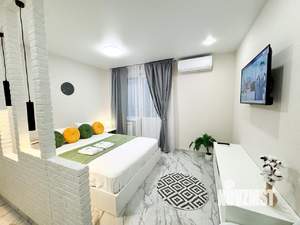 1-к квартира, посуточно, 30м2, 1/1 этаж