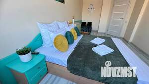 1-к квартира, посуточно, 38м2, 7/17 этаж