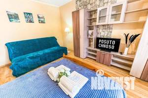 1-к квартира, посуточно, 38м2, 7/17 этаж