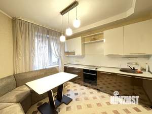 1-к квартира, на длительный срок, 47м2, 7/14 этаж